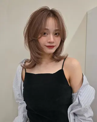カラー aya / ニュアンスカラーのヘアスタイル