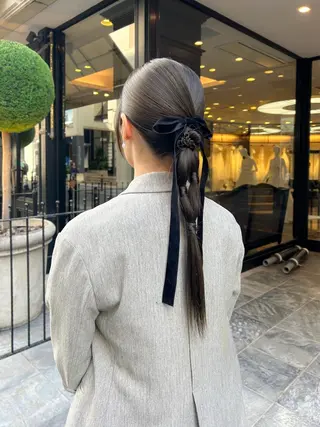 ロング ヘアアレンジ AKO .のヘアスタイル