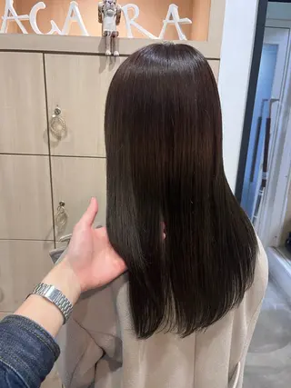 カラー NEIRO/ベージュ /グレージュのヘアスタイル