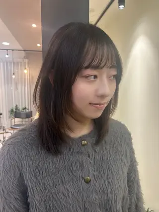 ミディアム パーマ hubhair レイヤー/透明感のヘアスタイル