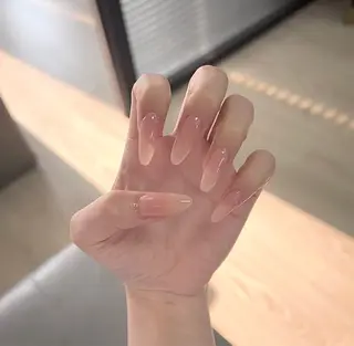 ネイル Trend Nail シロのネイルデザイン