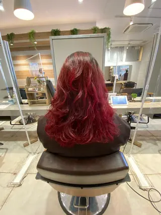 ロング カラー パーマ EARTH 榎本のヘアスタイル