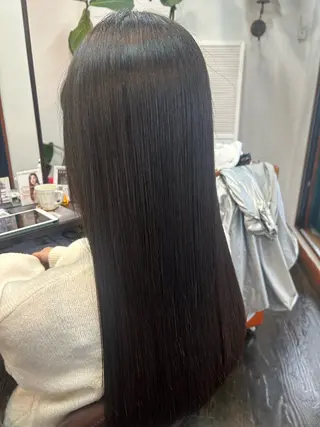 ロング 康本将輝 🦩髪質改善🦩のヘアスタイル