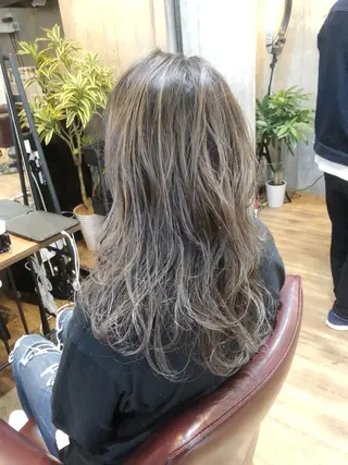 カラー 増山 大起のヘアスタイル