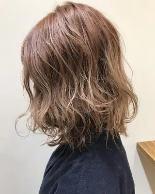ミディアム カラー 🍋透け感カラー🍃 オリーブ🍐Kahoのヘアスタイル