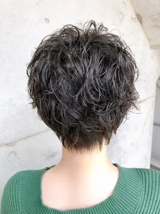 ショート パーマ moro 丁寧なカウンセリングのヘアスタイル