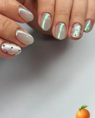 ネイル MIKA 🍊のネイルデザイン