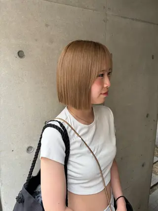 ショート ブリーチ/カチ モリアレンジ/サナのヘアスタイル
