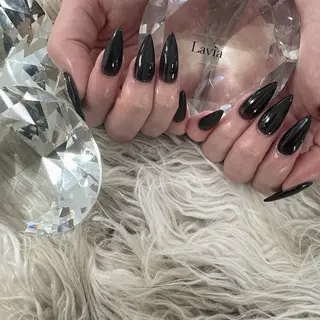 ネイル lavia🖤 ayumiのネイルデザイン