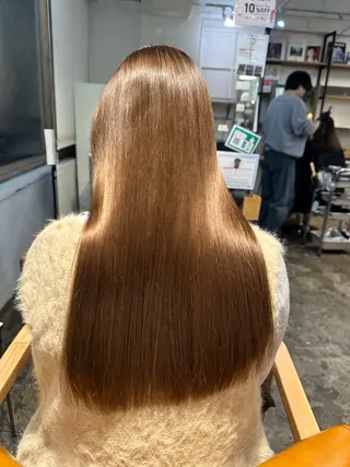 ロング 金 春江のヘアスタイル