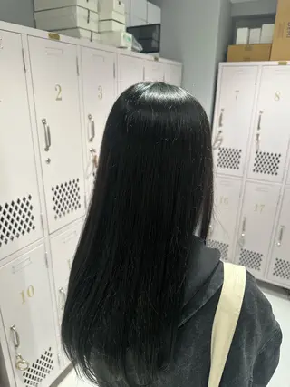 ロング ハイトーン✖️ 縮毛矯正シュンペイのヘアスタイル