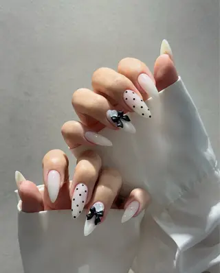 ネイル Lyna 池袋のネイルデザイン