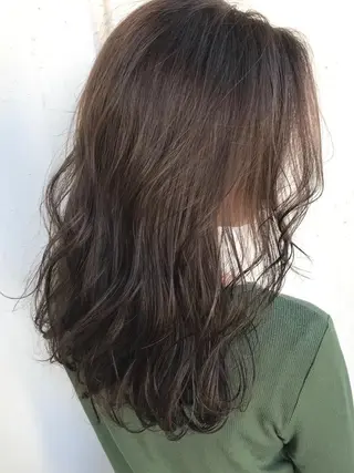 セミロング カラー 若杉 諒のヘアスタイル