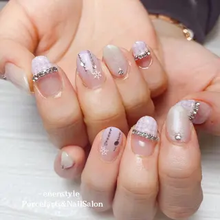 ミディアム ネイル 🐾enen style 🐾のネイルデザイン