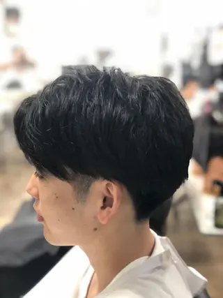 ミディアム カラー メンズ パーマ特化 三浦楓雅のヘアスタイル