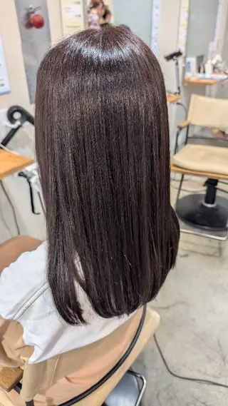 セミロング カラー 【女性限定】 しおりのヘアスタイル