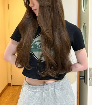 カラー UNBIRTHDAY ゆづみのヘアスタイル