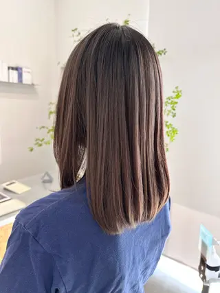 セミロング 南 星来のヘアスタイル