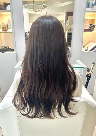 ロング 園田まい/レイヤーカ ット/透明感カラーのヘアスタイル