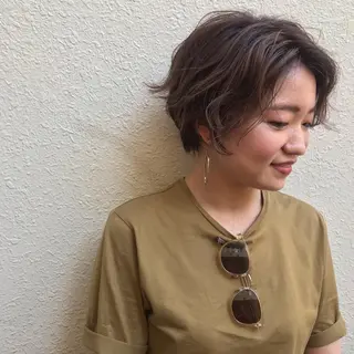 ショート カラー パーマ ヘアアレンジ カズキ/くびれヘア/ レイヤー/透け感のヘアスタイル