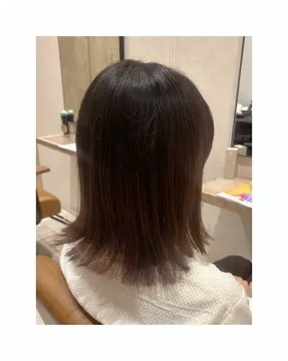 ミディアム 艶カラー&ストレート ✨️ほのか☺︎″のヘアスタイル