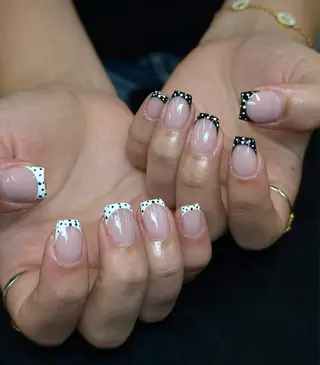 ネイル Iconic Nailのネイルデザイン
