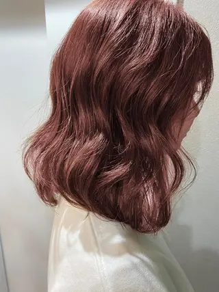 ミディアム moanin モーニンのヘアスタイル