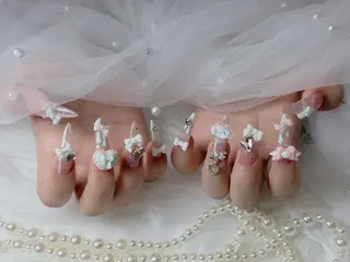 ネイル Aria Nail Beautyのネイルデザイン