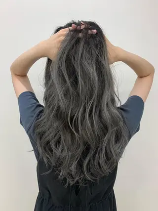 ロング 心斎橋/海外レイヤー 募集中三好玲奈のヘアスタイル
