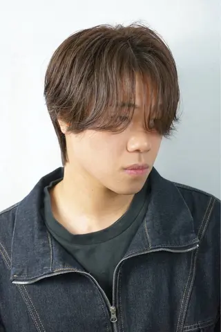 ミディアム メンズカット　佐々木 開のヘアスタイル