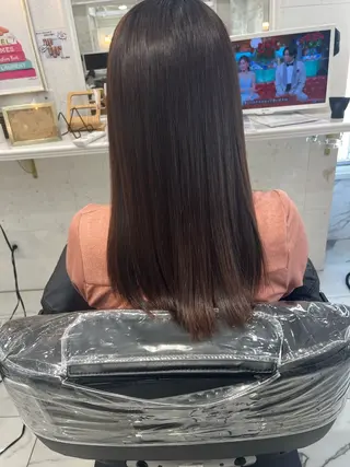 ミディアム 小本 翔太のヘアスタイル