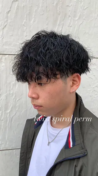 パーマ メンズ パーマ支持率No.1 ❤️‍🔥安成弾のヘアスタイル