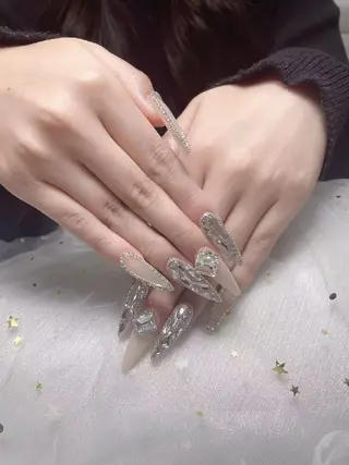 ネイル ENsalon AKIRAのネイルデザイン
