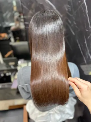 ロング JIN|朝楽になる 乾かしただけで極艶髪のヘアスタイル