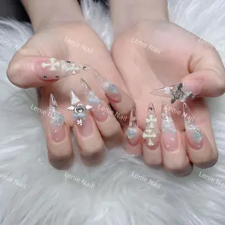 ネイル Lenie Nail Salonのネイルデザイン