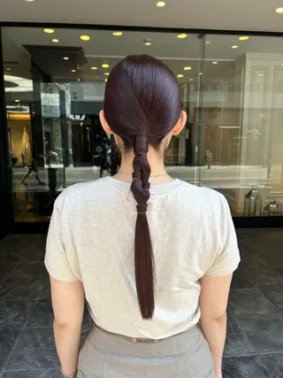 ロング ヘアアレンジ AKO .のヘアスタイル