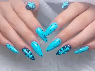 ロング カラー Bling Salonのネイルデザイン