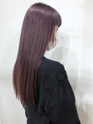 カラー white.梅田 デザインカラー🦄のヘアスタイル