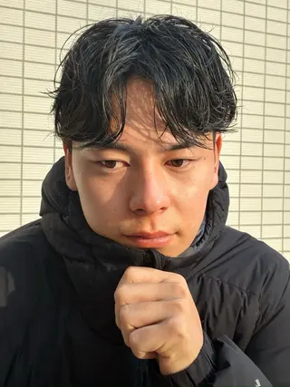 ショート パーマ メンズ 鮫島 連のヘアスタイル