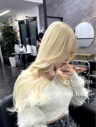 ロング カラー エクステ🩵ブリーチ 韓国ヘア🩵KAEのヘアスタイル