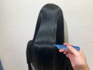 ロング ブリーチ/髪質改善 店長　板垣智大のヘアスタイル
