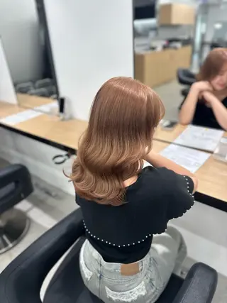 カラー 透明感カラー🫧 EMAのヘアスタイル