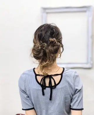 セミロング ヘアアレンジ HIKARI@ Ruheplatzのヘアスタイル