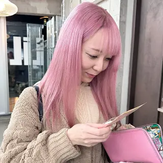 セミロング カラー ヘアアレンジ TAKUMAブリーチ /デザインカラーのヘアスタイル