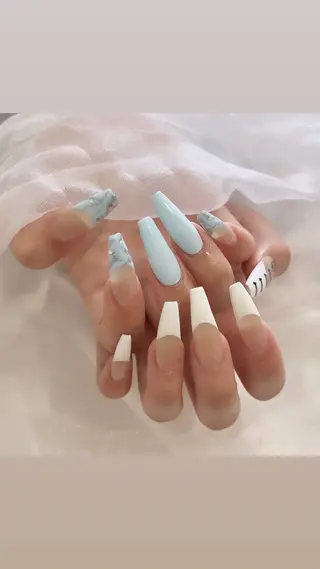 ネイル SALON ELVI.のネイルデザイン