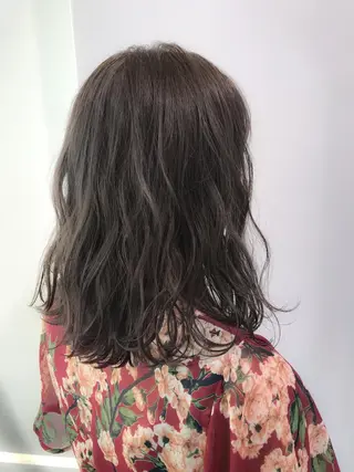 ミディアム カラー 透明感カラー/ レイヤー　YUKAのヘアスタイル