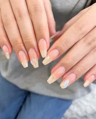 ネイル Nail salon Rhonaのネイルデザイン