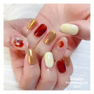 ミディアム ネイル 🐾enen style 🐾のネイルデザイン