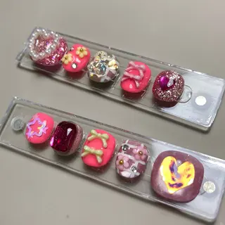 ネイル Legit nail salonのネイルデザイン
