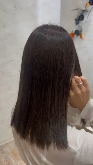 ミディアム 田中 千尋のヘアスタイル